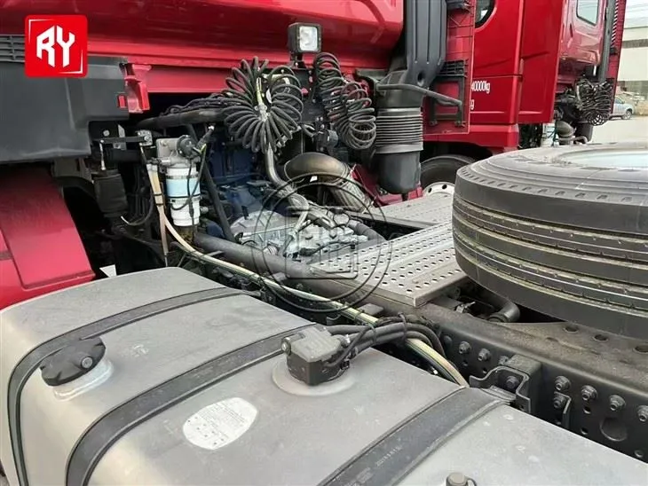 Shacman Tractor Truck 460 Hp Manual Transmission With Hydraulic Retarder